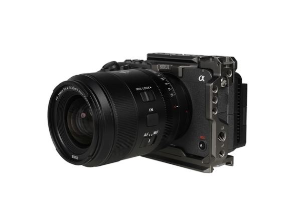 Sirui Aurora 35mm f/1.4: официально анонсирован второй полнокадровый автофокусный фикс