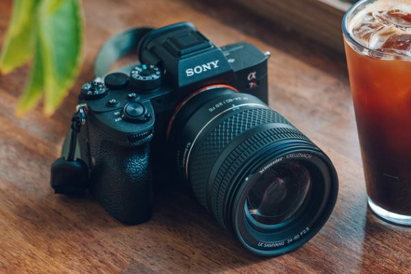 Samyang AF 24-60mm F2.8 FE сделан в сотрудничестве с Schneider Kreuznach