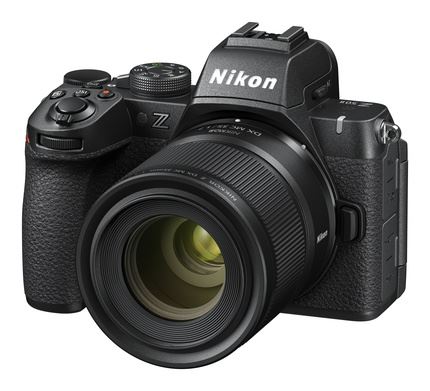 Nikon NIKKOR Z DX MC 35mm f/1.7: макрообъектив для кропа